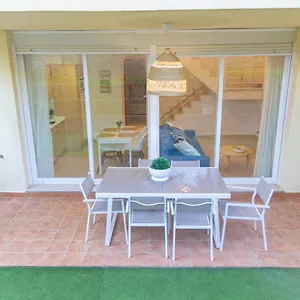 Apartamento Con Piscina, Garaje Y Jardín, Frente A La Playa De Caños De Meca., Los Caños de Meca