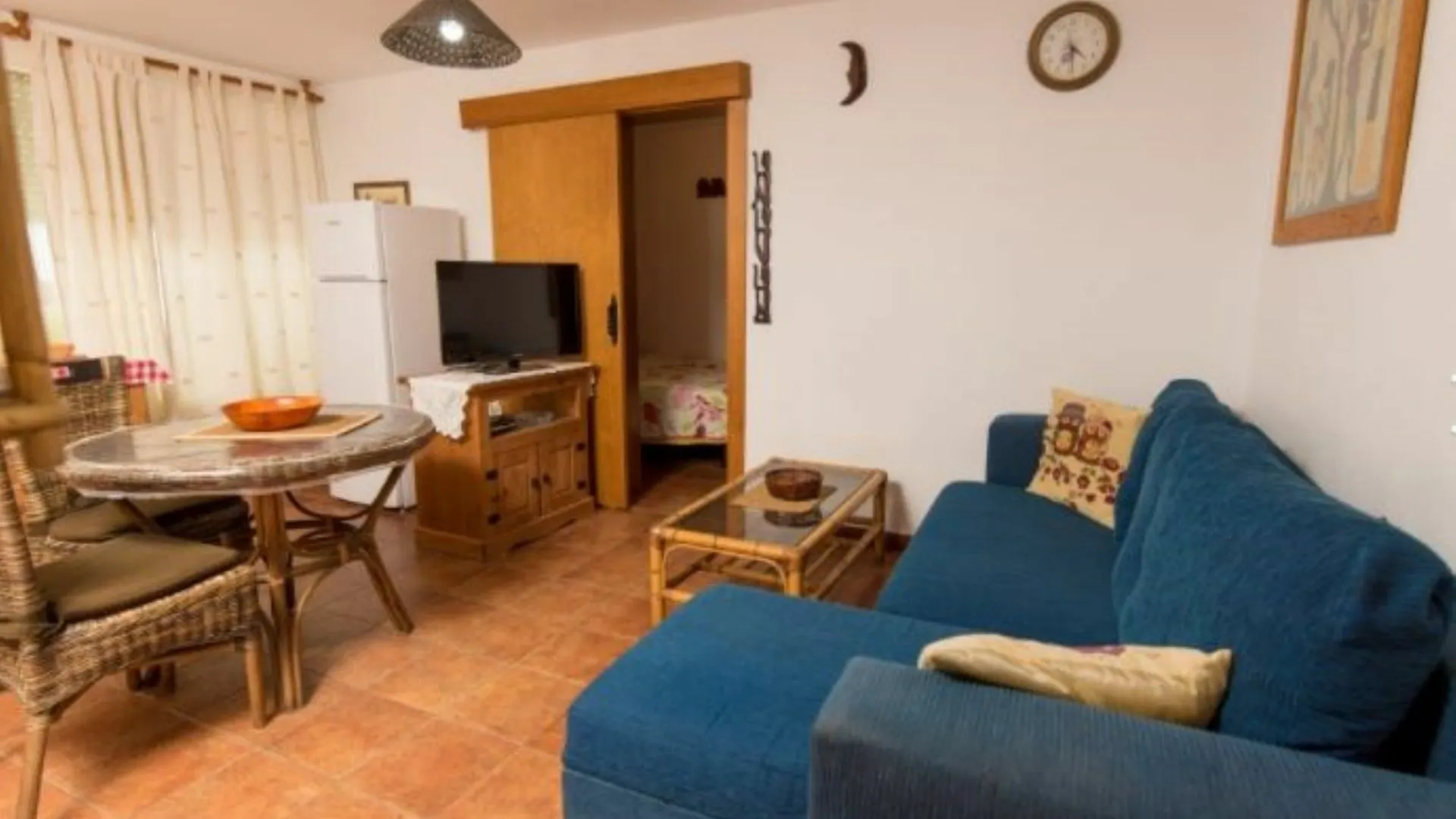 Apartment In Zahora Cadiz 101281 By Mo Rentals ロス・カーニョス・デ・メカ